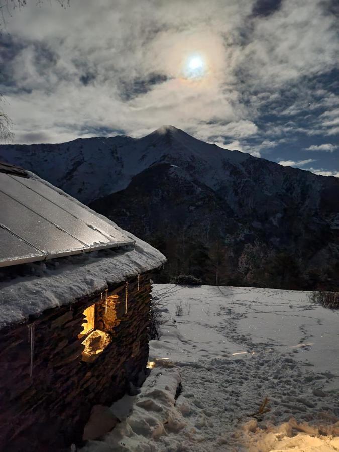 Bordes Pirineu, Costuix Hotell Areu Eksteriør bilde